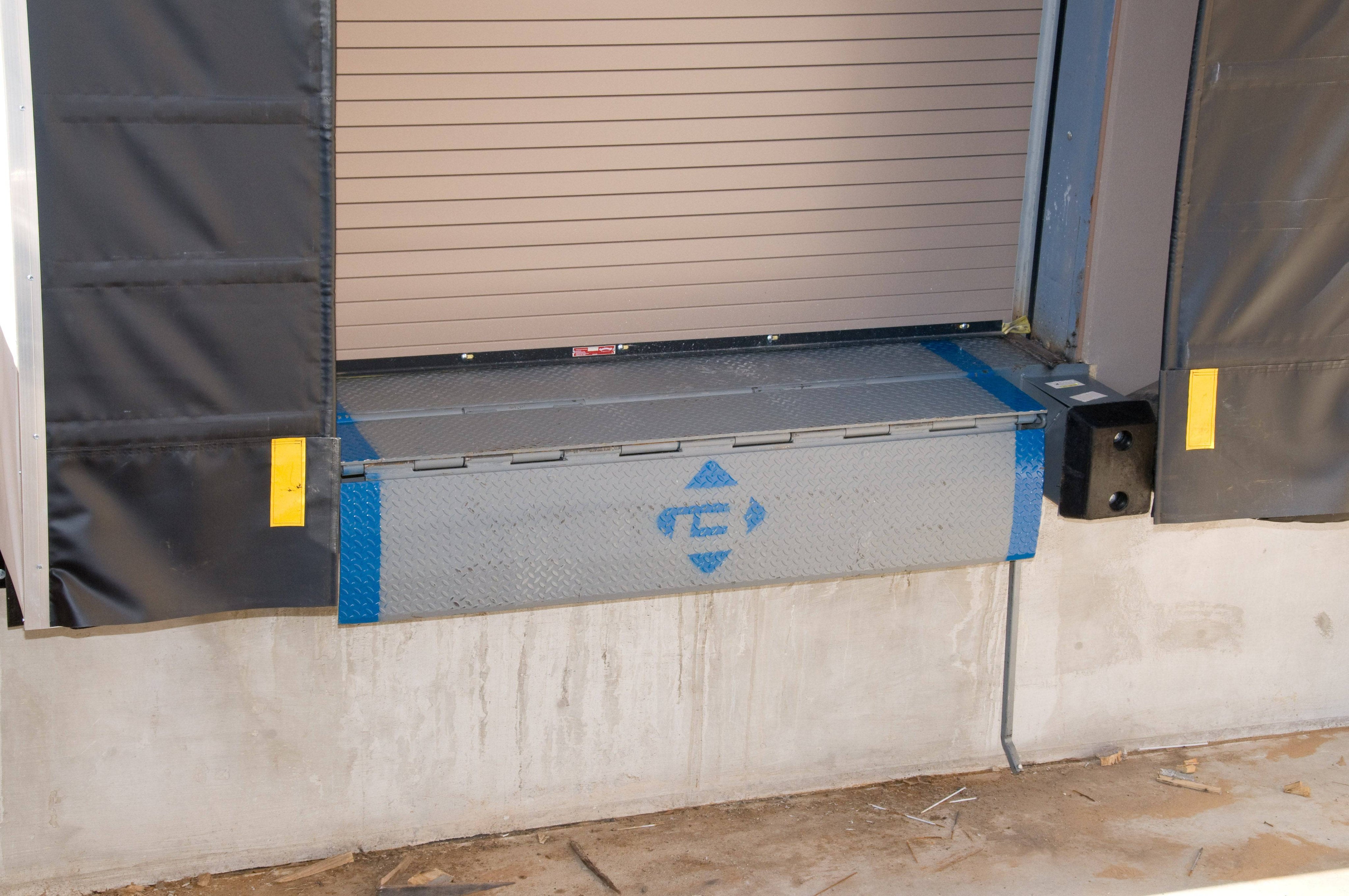 Bluff® Edge Of Dock Leveler - 30,000lb. Capacity - Bluff Manufacturing