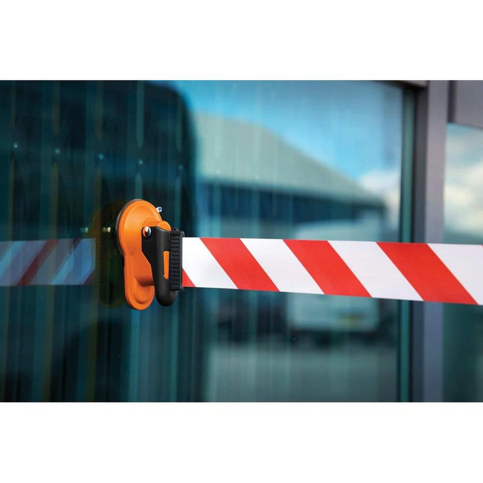 Skipper XS 9M Retractable Wall Barrier Kit (Glass)