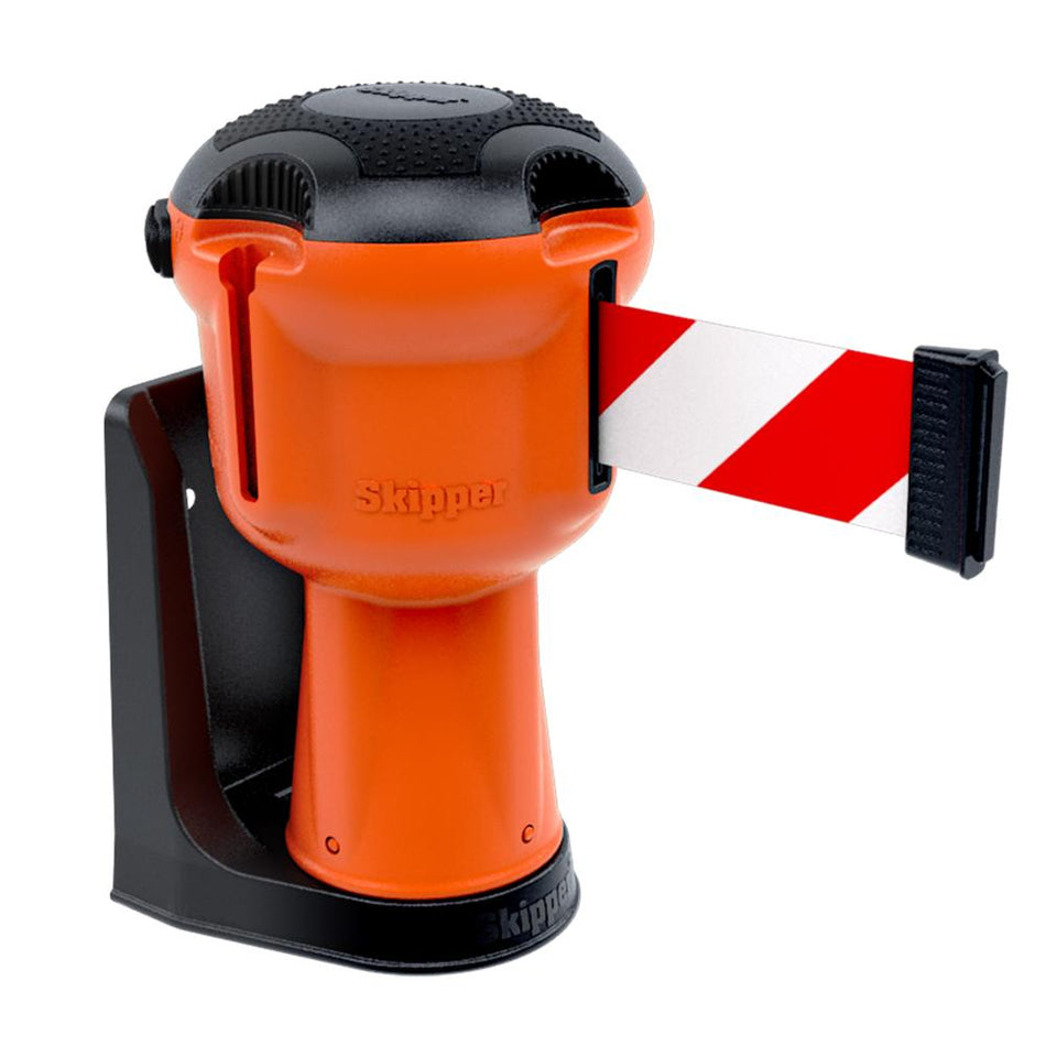 Skipper Wall Mounted Retractable Barrier Kit